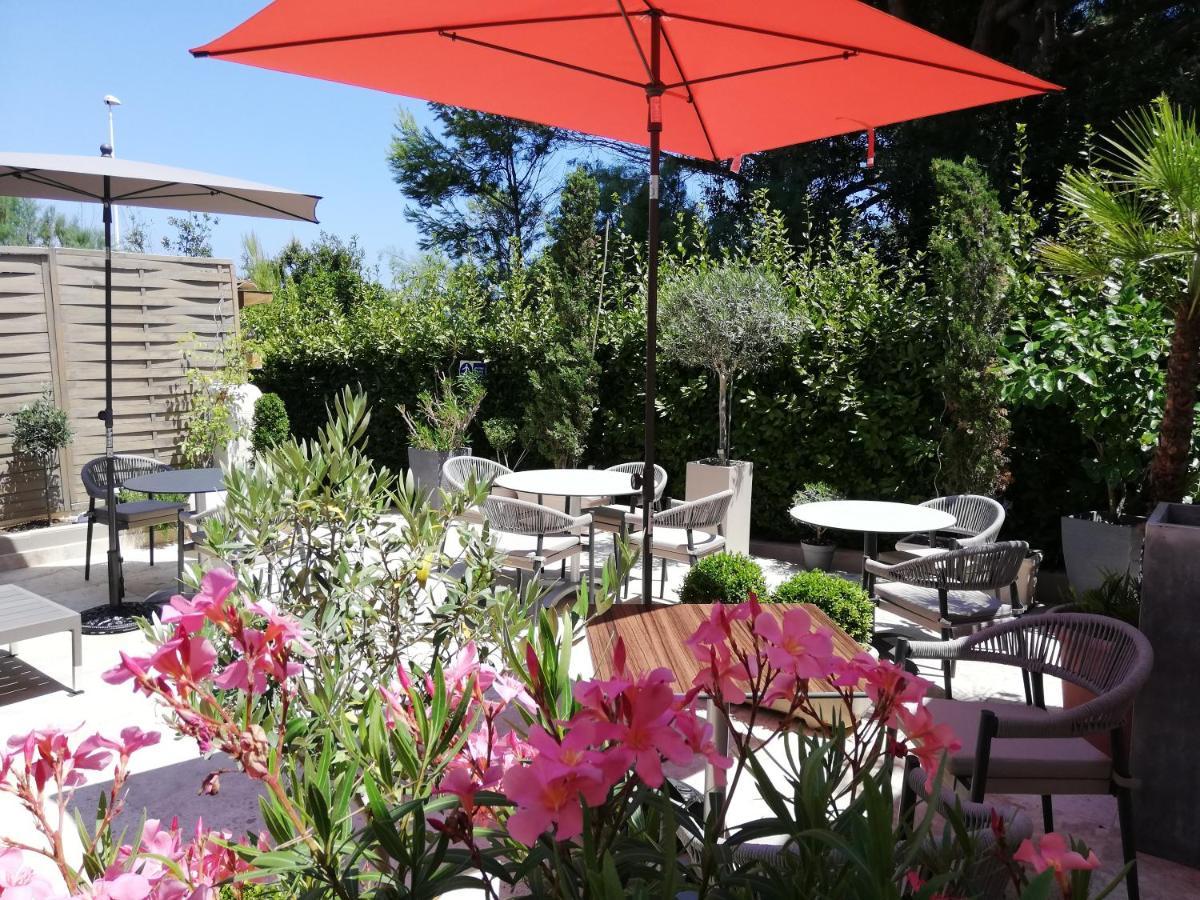 Hotel Miramar- Cap D'Antibes - La Garoupe Plage Exterior foto