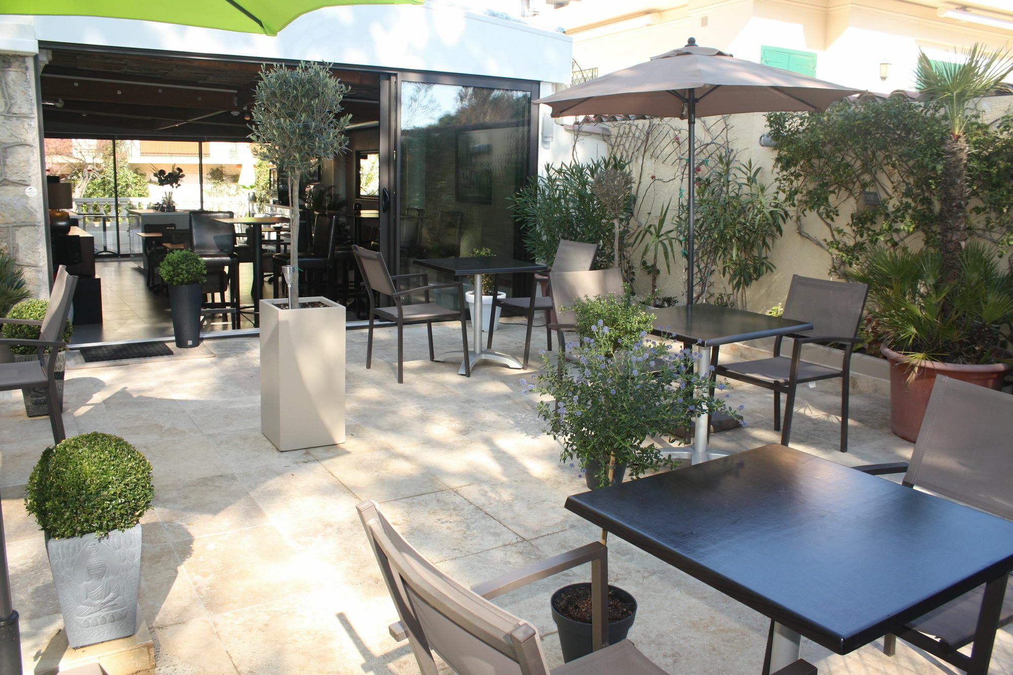 Hotel Miramar- Cap D'Antibes - La Garoupe Plage Exterior foto